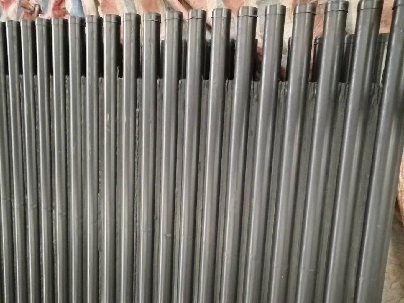 ওটিক প্লাকোড বিচ্ছিন্নতা বয়লার জল প্রাচীরগুলি 12Cr1MOVG / 15CrMOVG